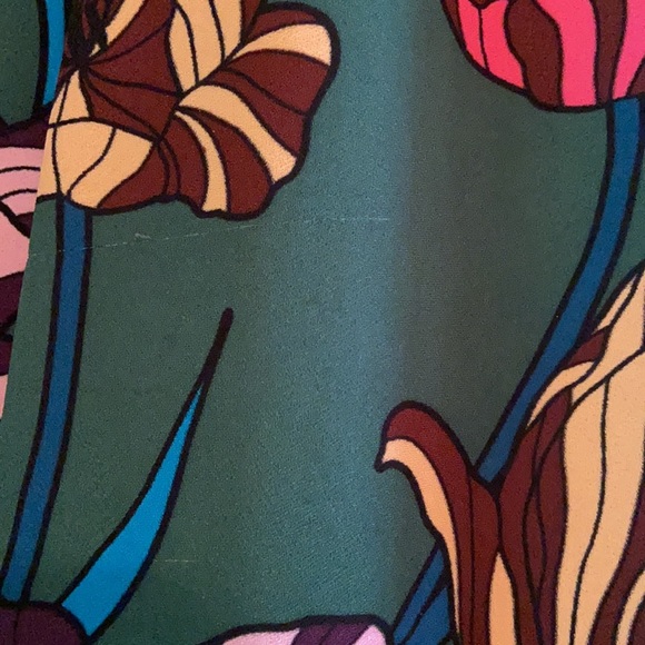 ✨3 for $20✨ Blazer - Picture 4 of 6